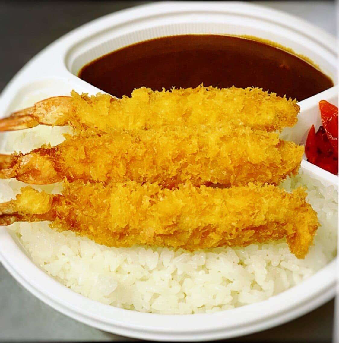 エビフライカレー弁当