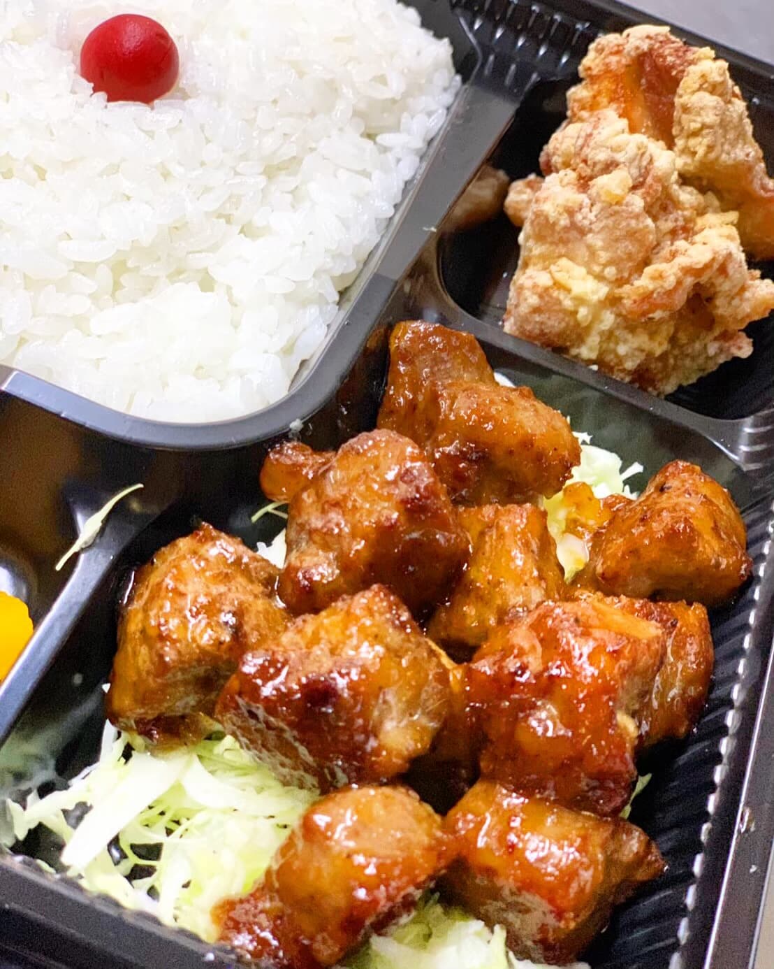 サイコロステーキ＆唐揚げ弁当